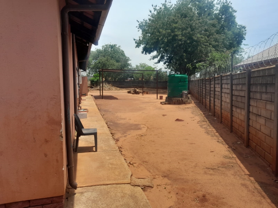 3 Bedroom Property for Sale in Geelhoutpark North West